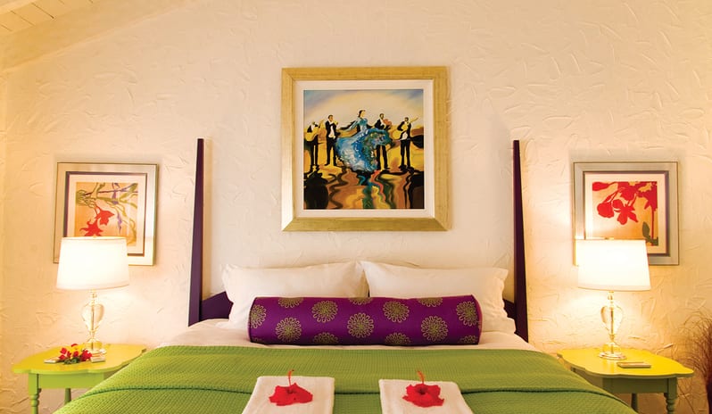 Mount Cinnamon-Hacienda Bedroom two_10556